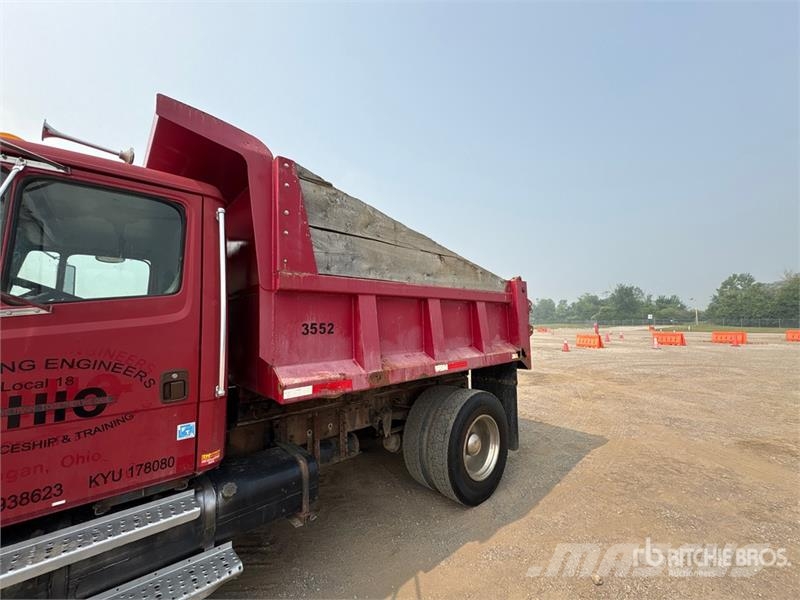 Freightliner FL 70 Kipper