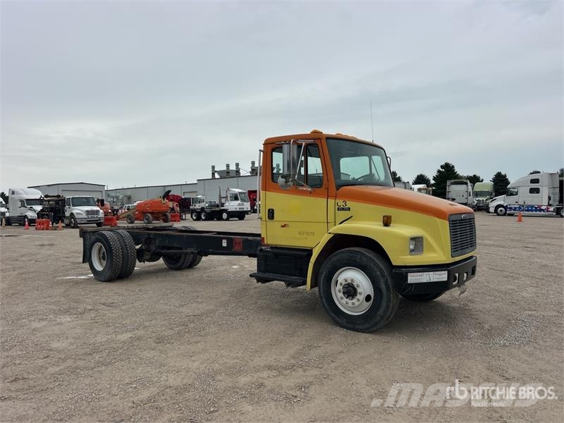 Freightliner FL70 4x2 Cab and Chassis Kabine i unutrašnjost