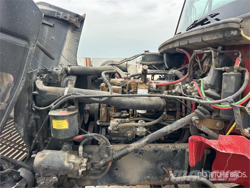 Freightliner FL70 4x2 Cab and Chassis Kabine i unutrašnjost