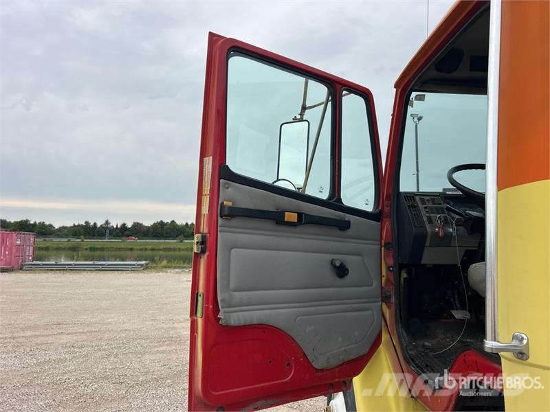 Freightliner FL70 4x2 Cab and Chassis Kabine i unutrašnjost
