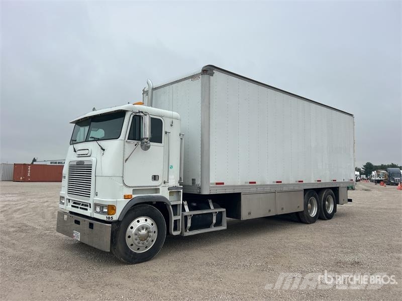 Freightliner FLB 6x4 Van Truck Фургони