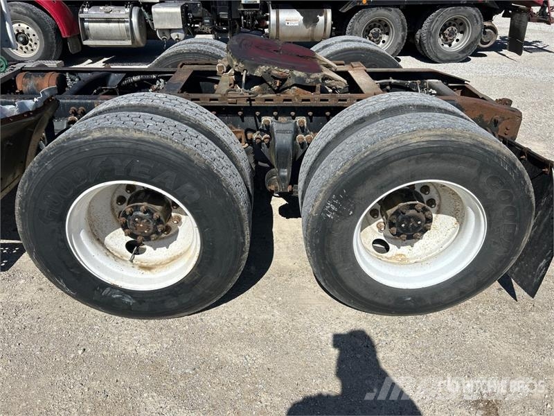 Freightliner FLD 120 트랙터 유닛