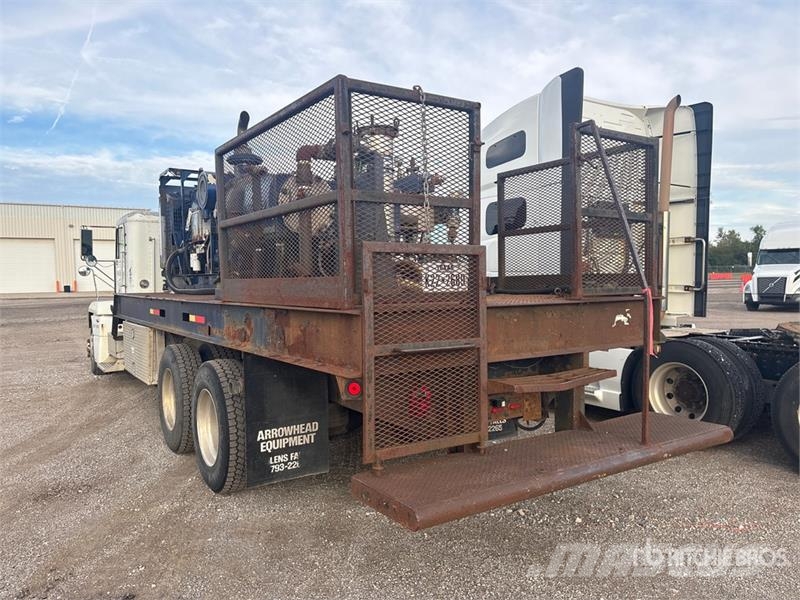 Freightliner FLD120 6x4 Flatbed Truck Kamioni sa otvorenim sandukom