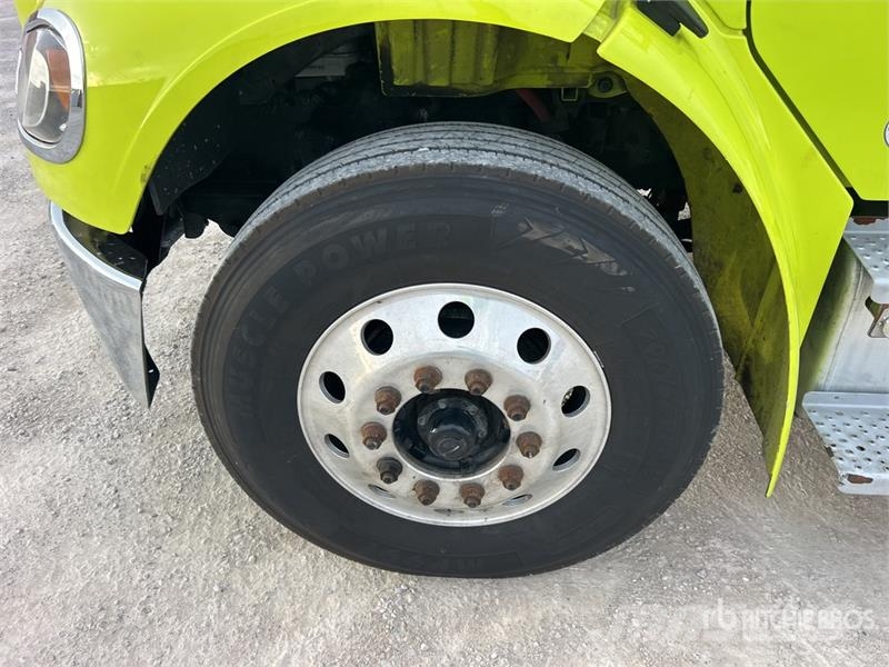 Freightliner M2 Dobozos teherautók