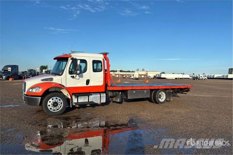 Freightliner M2 106 Sleepwagens