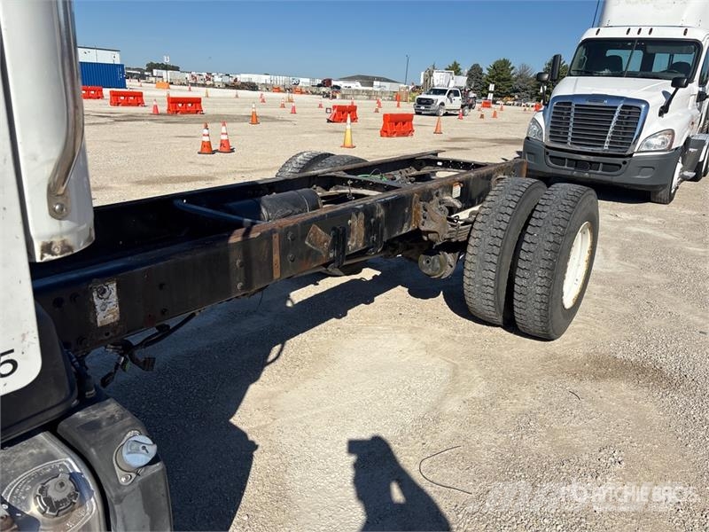 Freightliner M2 106 Trekkers