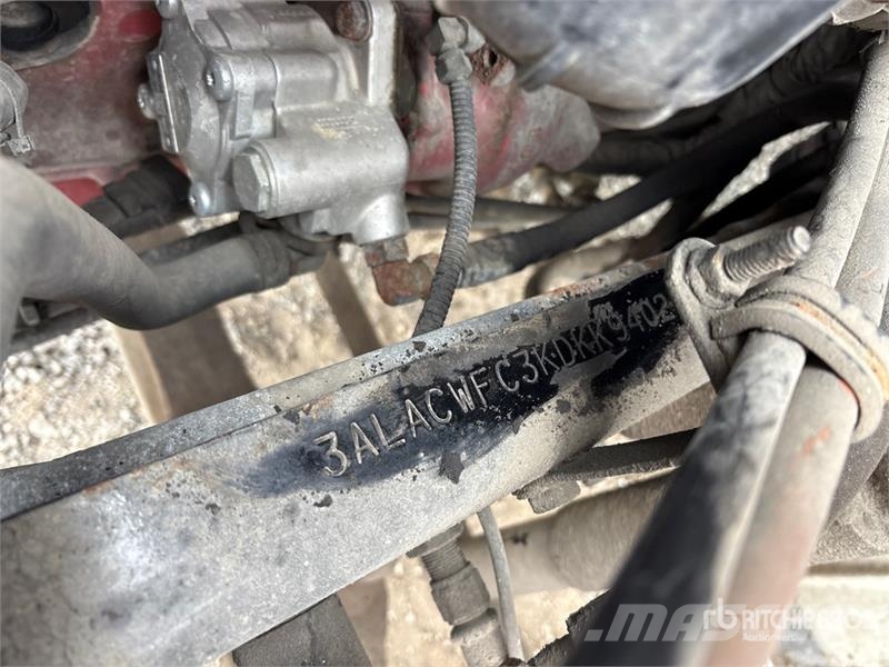 Freightliner M2 106 Грузовики для доставки напитков