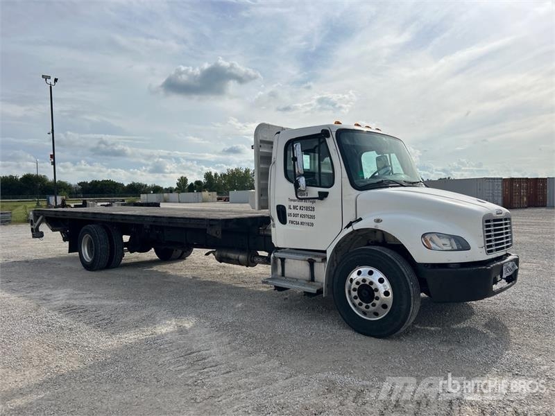 Freightliner M2 106 Flatbed kamyonlar