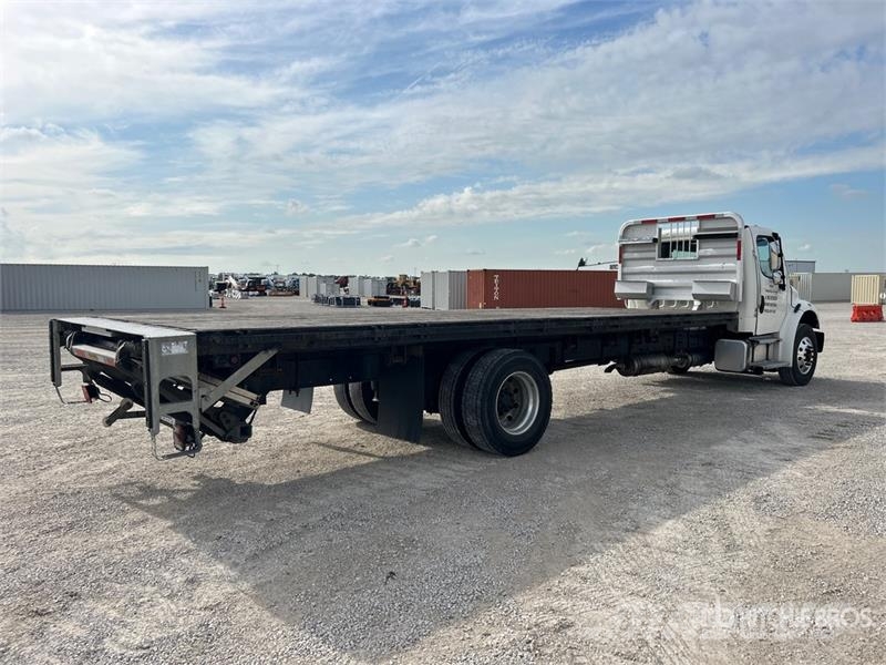 Freightliner M2 106 Flatbed kamyonlar