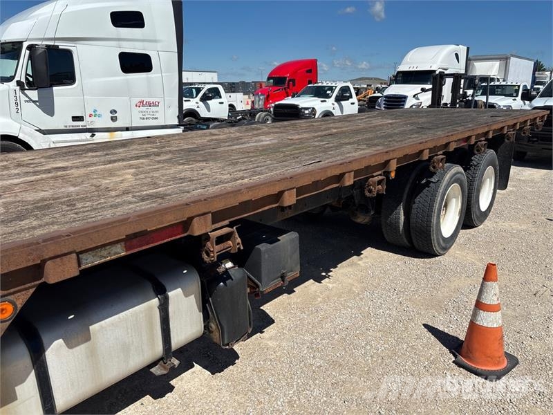 Freightliner M2 106 Kamioni sa otvorenim sandukom