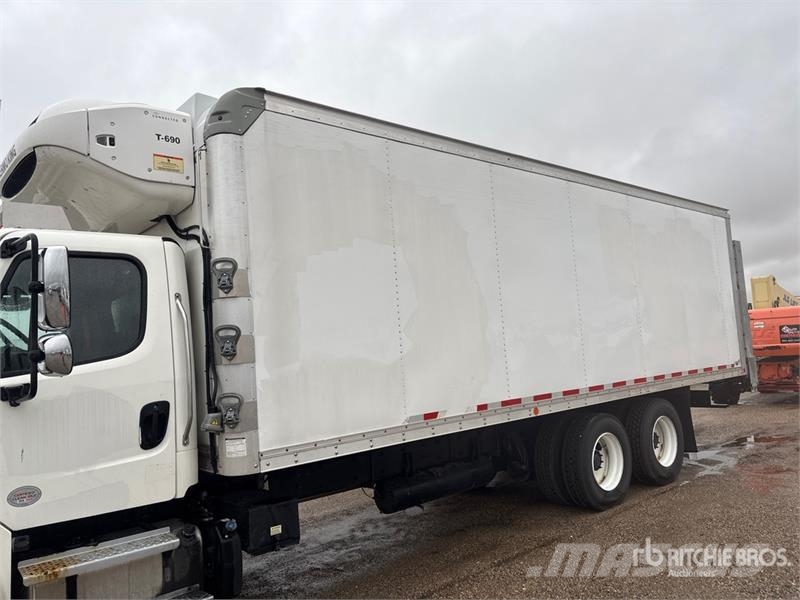 Freightliner M2 106 Koelwagens