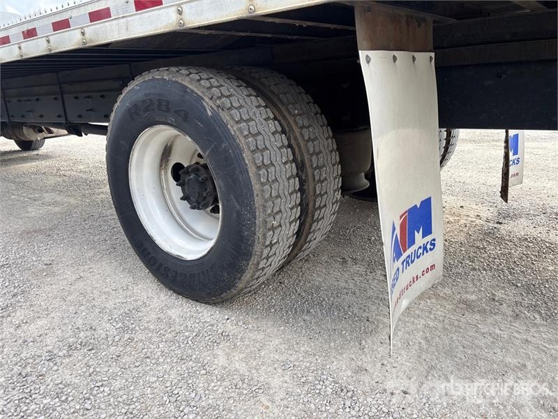 Freightliner M2 106 Box trucks