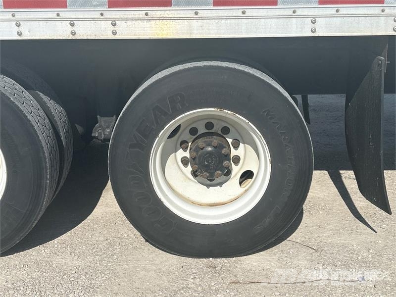 Freightliner M2 106 Frigofrik kamyonlar