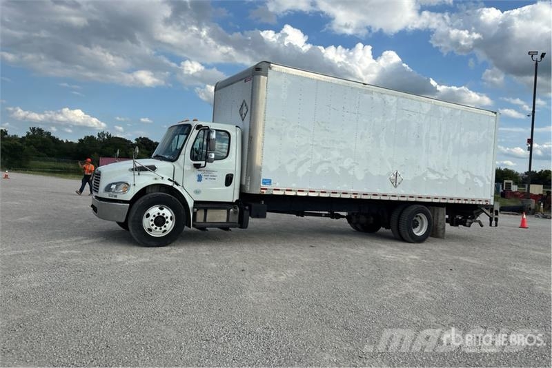 Freightliner M2 106 Box trucks