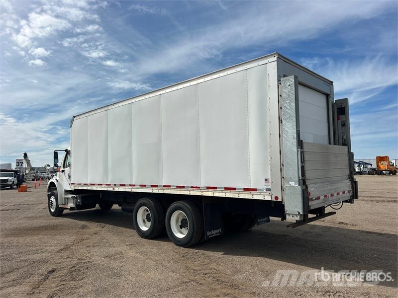 Freightliner M2 106 Chladírenské nákladní vozy