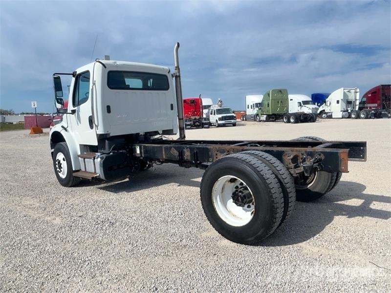 Freightliner M2 106 Kabinen