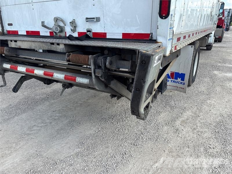 Freightliner M2 106 Box trucks