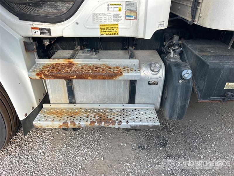 Freightliner M2 106 Kamioni hladnjače