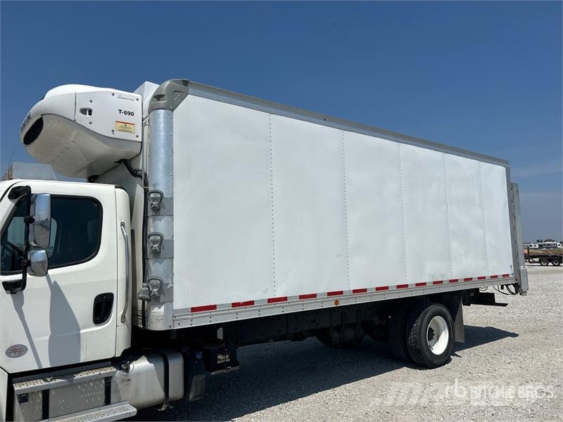 Freightliner M2 106 Рефрижератори