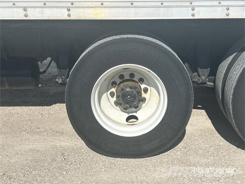 Freightliner M2 106 Frigofrik kamyonlar