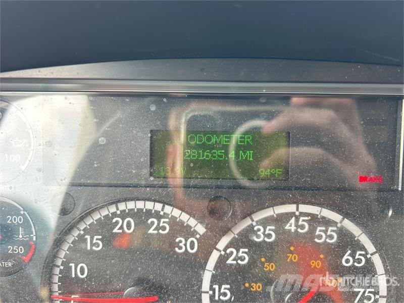 Freightliner M2 106 Kamioni hladnjače