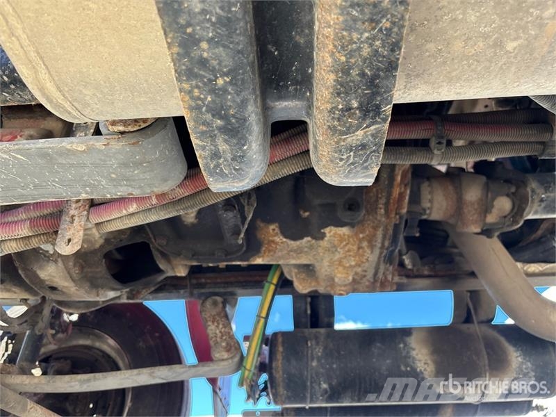 Freightliner M2 106 Kamioni sa otvorenim sandukom