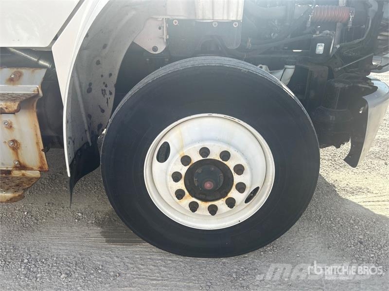 Freightliner M2 106 Frigofrik kamyonlar