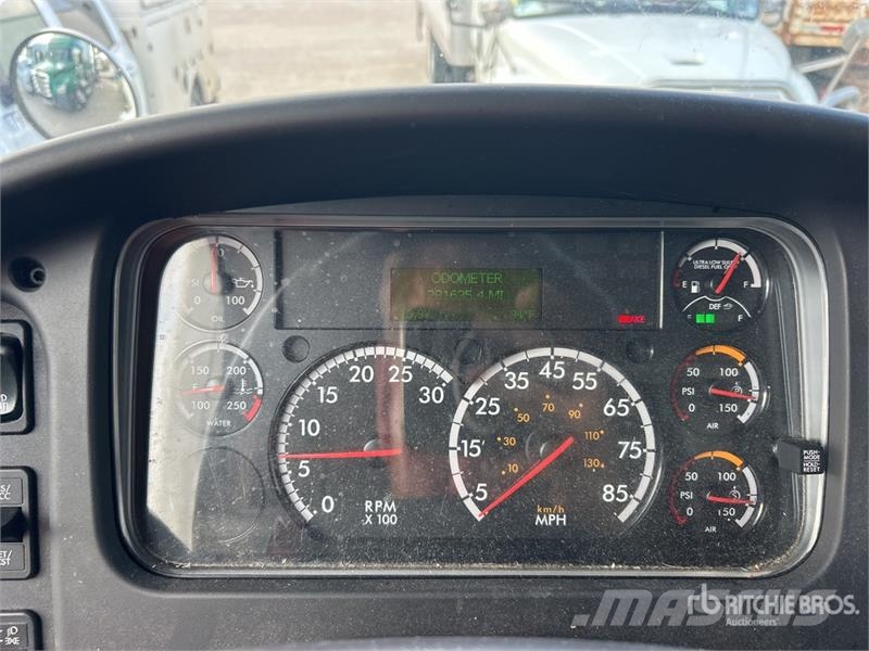 Freightliner M2 106 Kamioni hladnjače