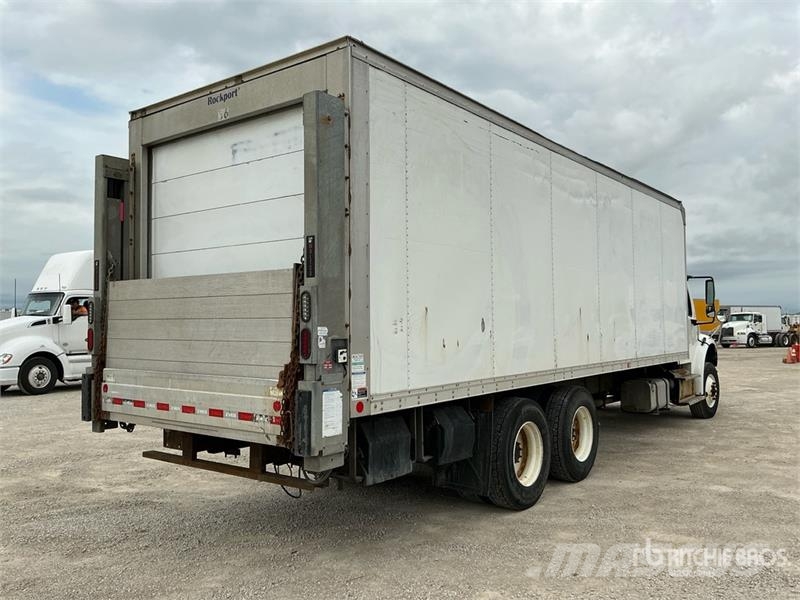 Freightliner M2 106 Kamioni hladnjače