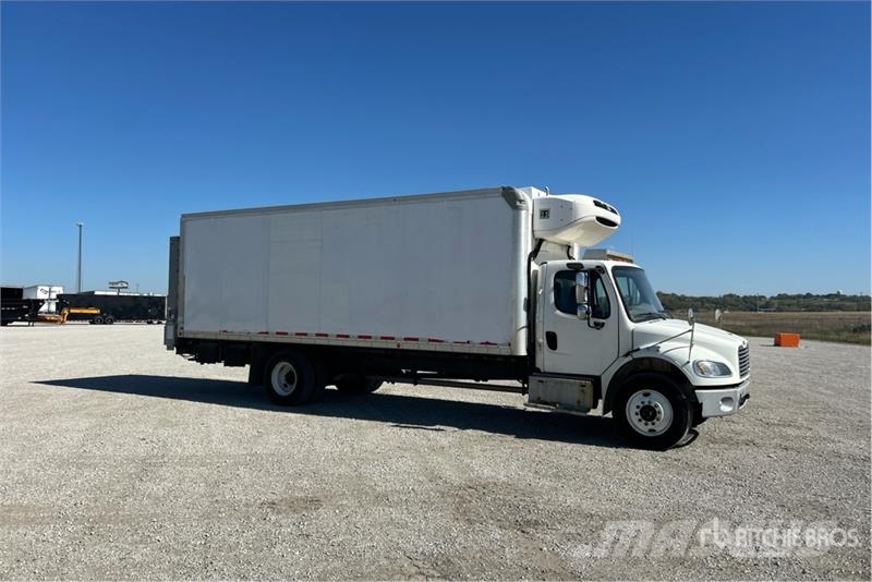 Freightliner M2 106 Camion a temperatura controllata