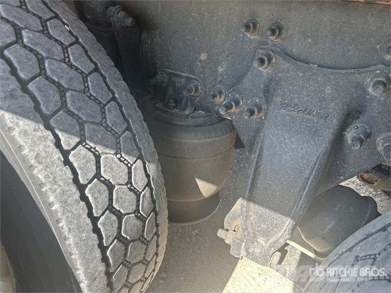 Freightliner M2 106 Frigofrik kamyonlar