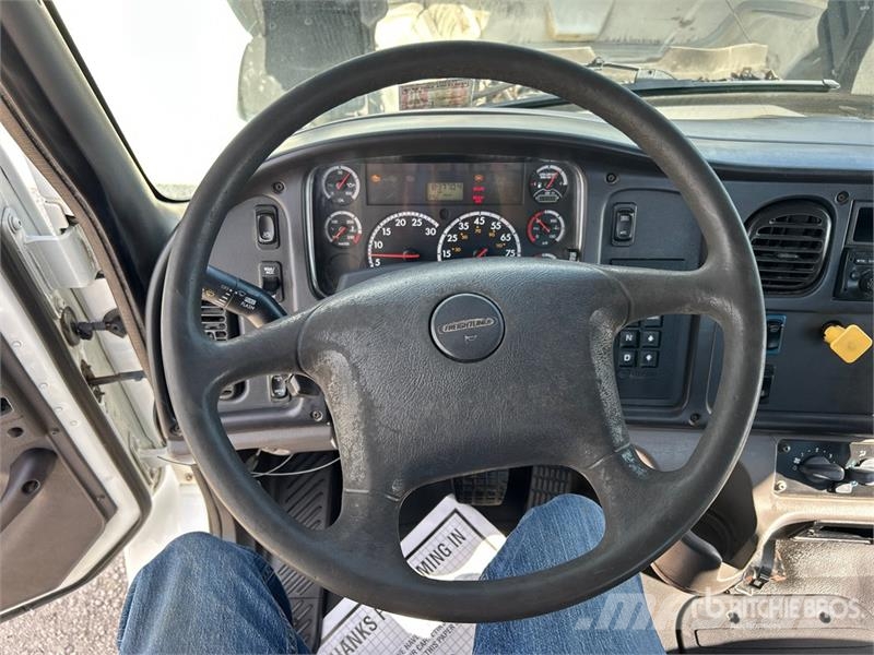 Freightliner M2 106 Kabinen