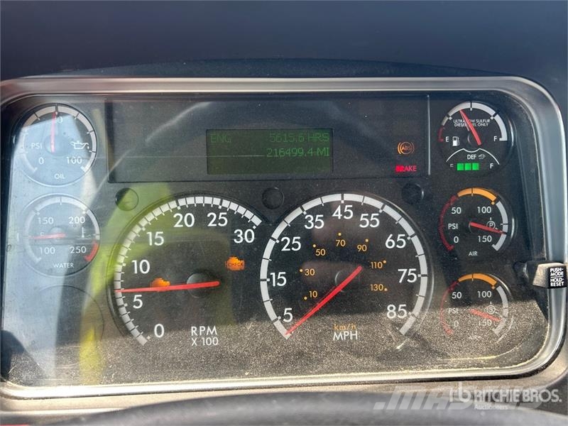 Freightliner M2 106 Рефрижератори