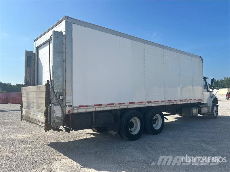 Freightliner M2 106 Frigofrik kamyonlar