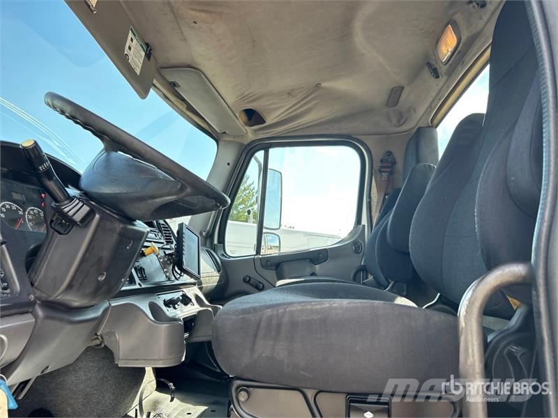 Freightliner M2 106 Kabinen