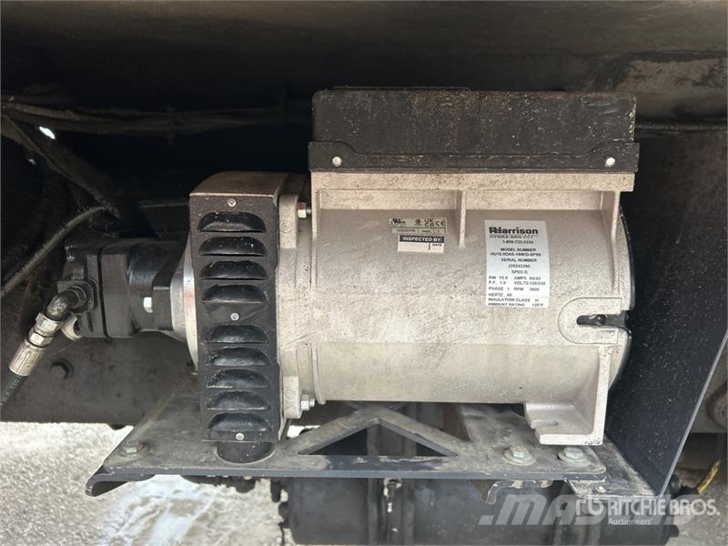 Freightliner M2 106 건설 장비 - 기타