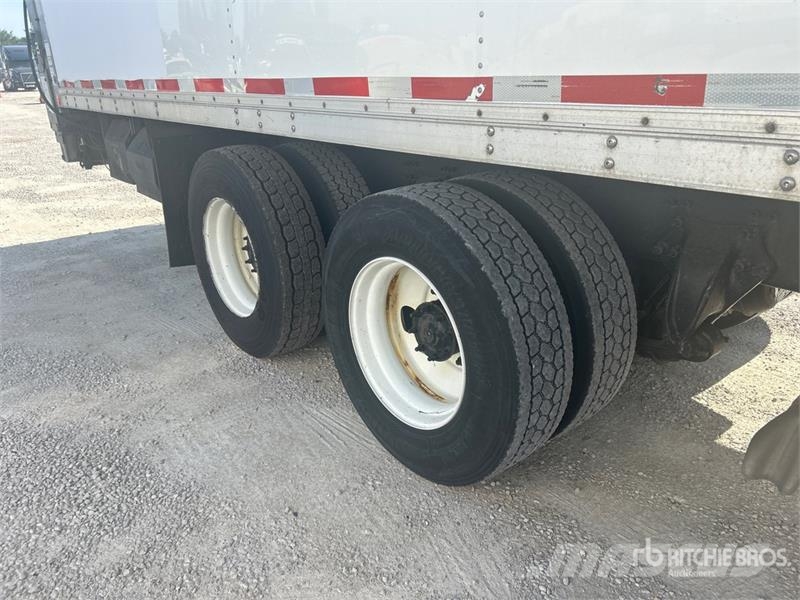 Freightliner M2 106 Frigofrik kamyonlar