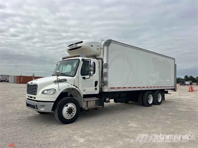Freightliner M2 106 Kühlkoffer