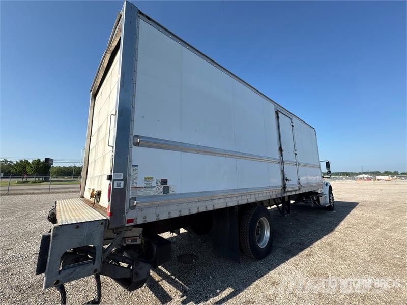 Freightliner M2 106 Каросерии