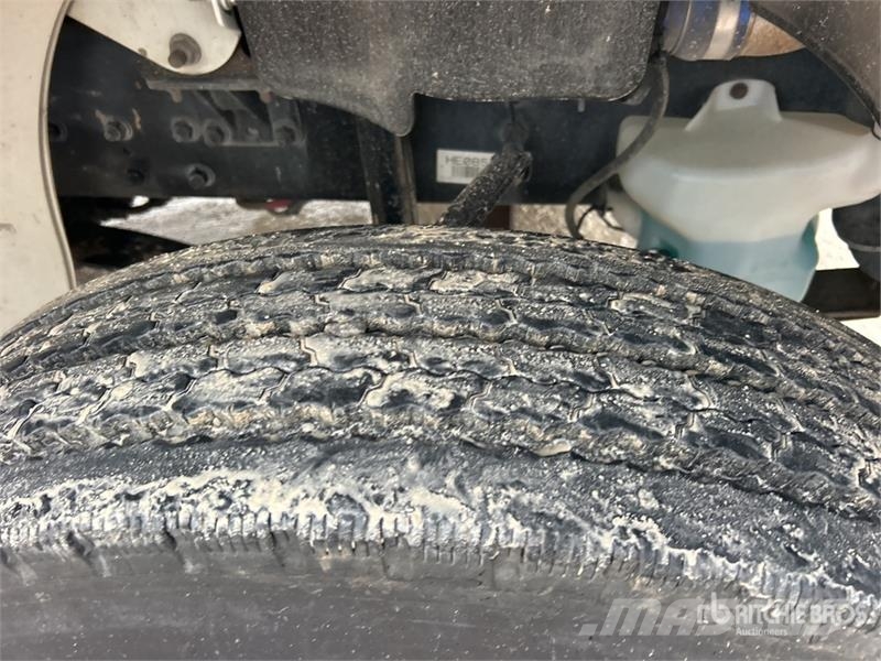 Freightliner M2 106 건설 장비 - 기타