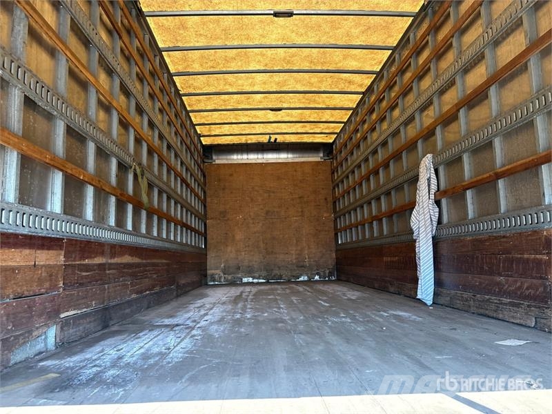 Freightliner M2 106 4x2 Van Truck Camiones caja cerrada