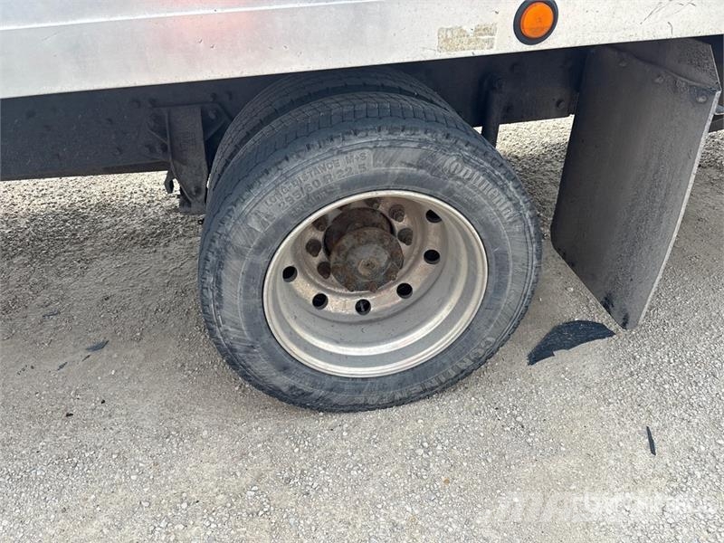 Freightliner M2 106 4x2 Rollback Truck Hinausautot