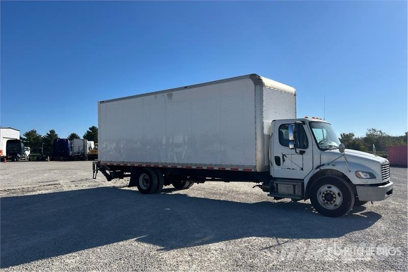 Freightliner M2 106 4x2 Van Truck Furgons