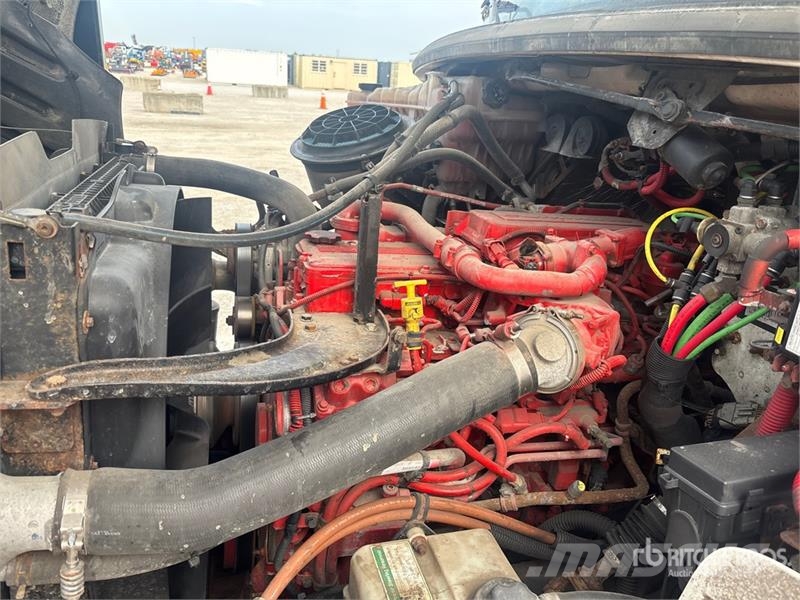 Freightliner M2 106 4x2 Rollback Truck Hinausautot