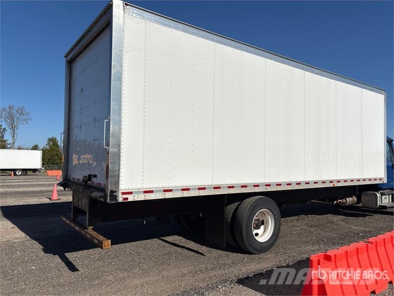Freightliner M2 106 4x2 Van Truck Camiones caja cerrada