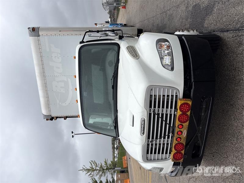 Freightliner M2 106 4x2 Van Truck Caminhões baú