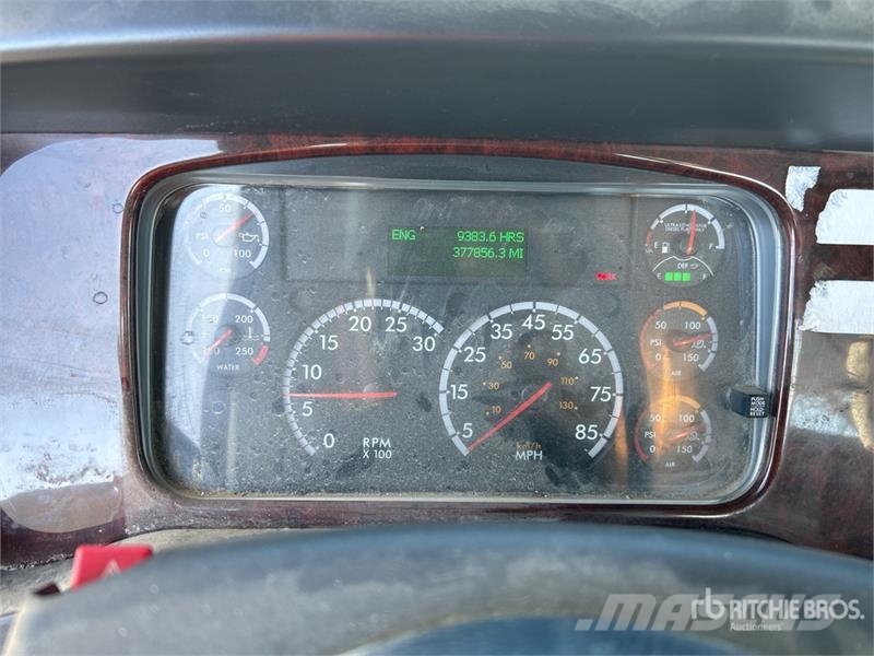 Freightliner M2 106 4x2 Service Truck Kommunal-Sonderfahrzeuge