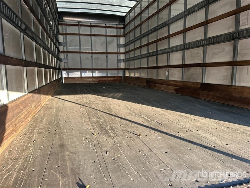Freightliner M2 106 4x2 Van Truck Kastenaufbau