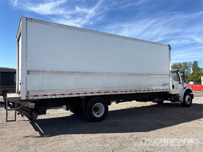Freightliner M2 106 4x2 Van Truck Tovornjaki zabojniki