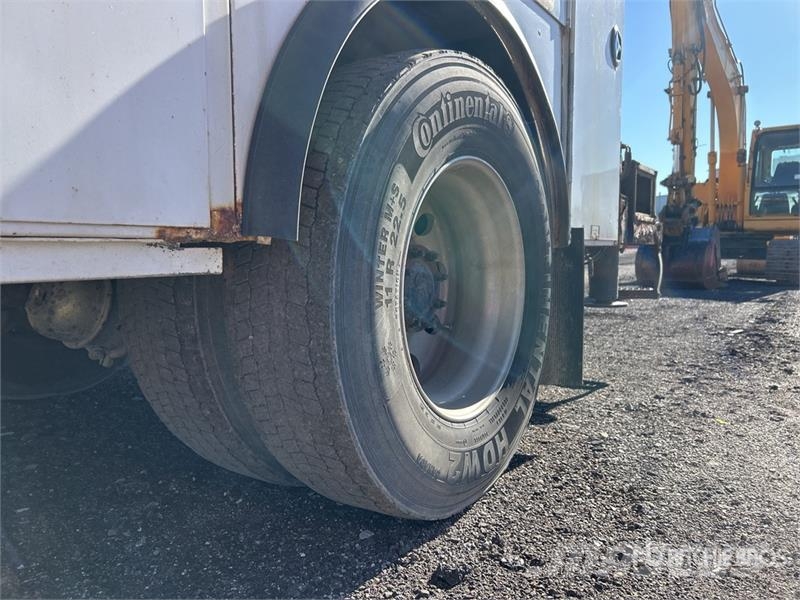 Freightliner M2 106 4x2 Service Truck Kommunal-Sonderfahrzeuge